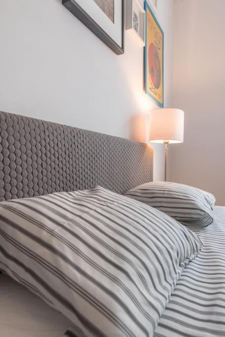 Calderon - In Centre At Universitate & Old Town Apartment